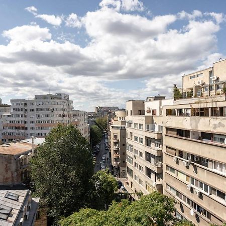 Spacious And Cozy Apartment In Central Bukarest Eksteriør billede