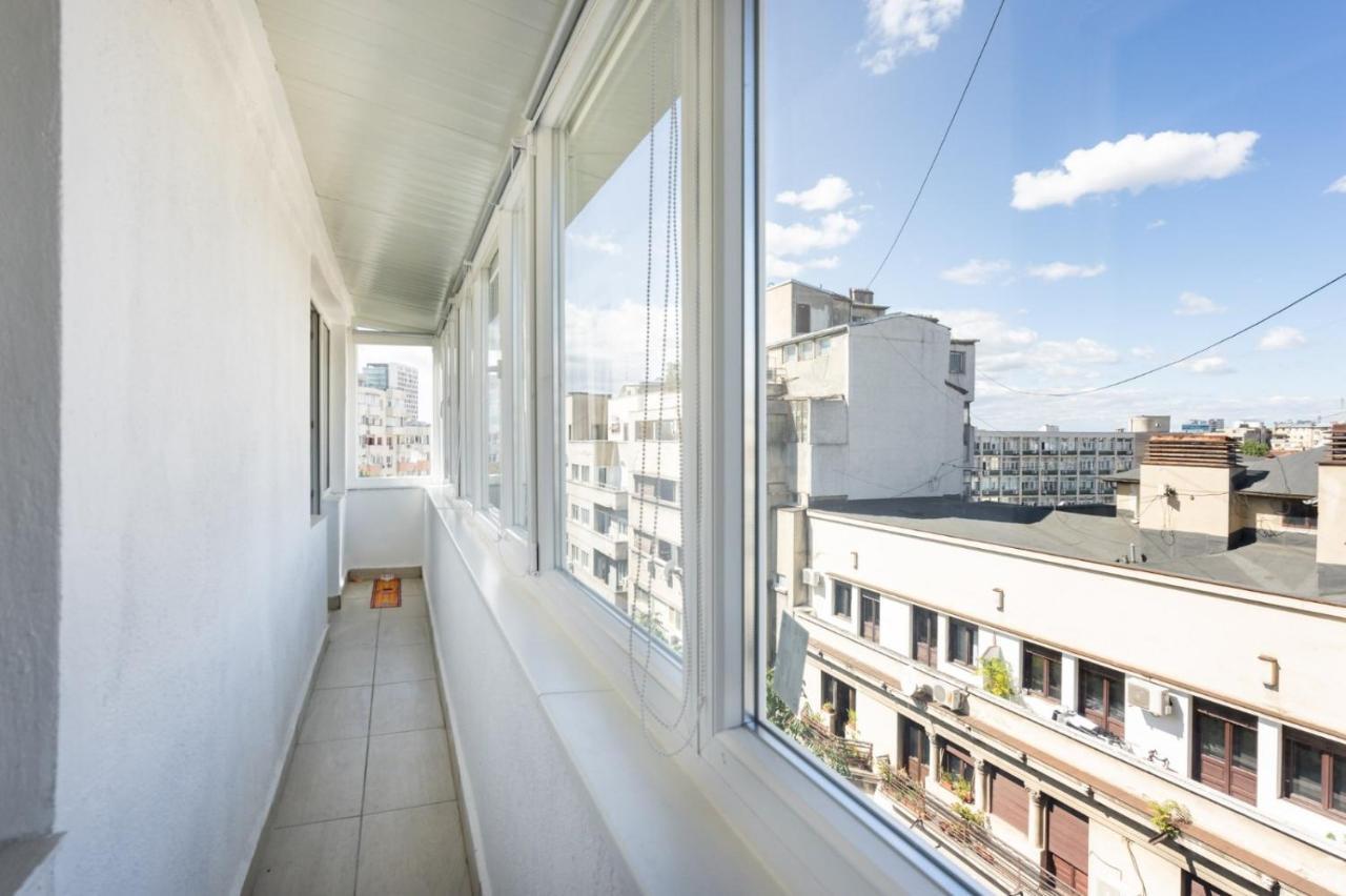 Spacious And Cozy Apartment In Central Bukarest Eksteriør billede