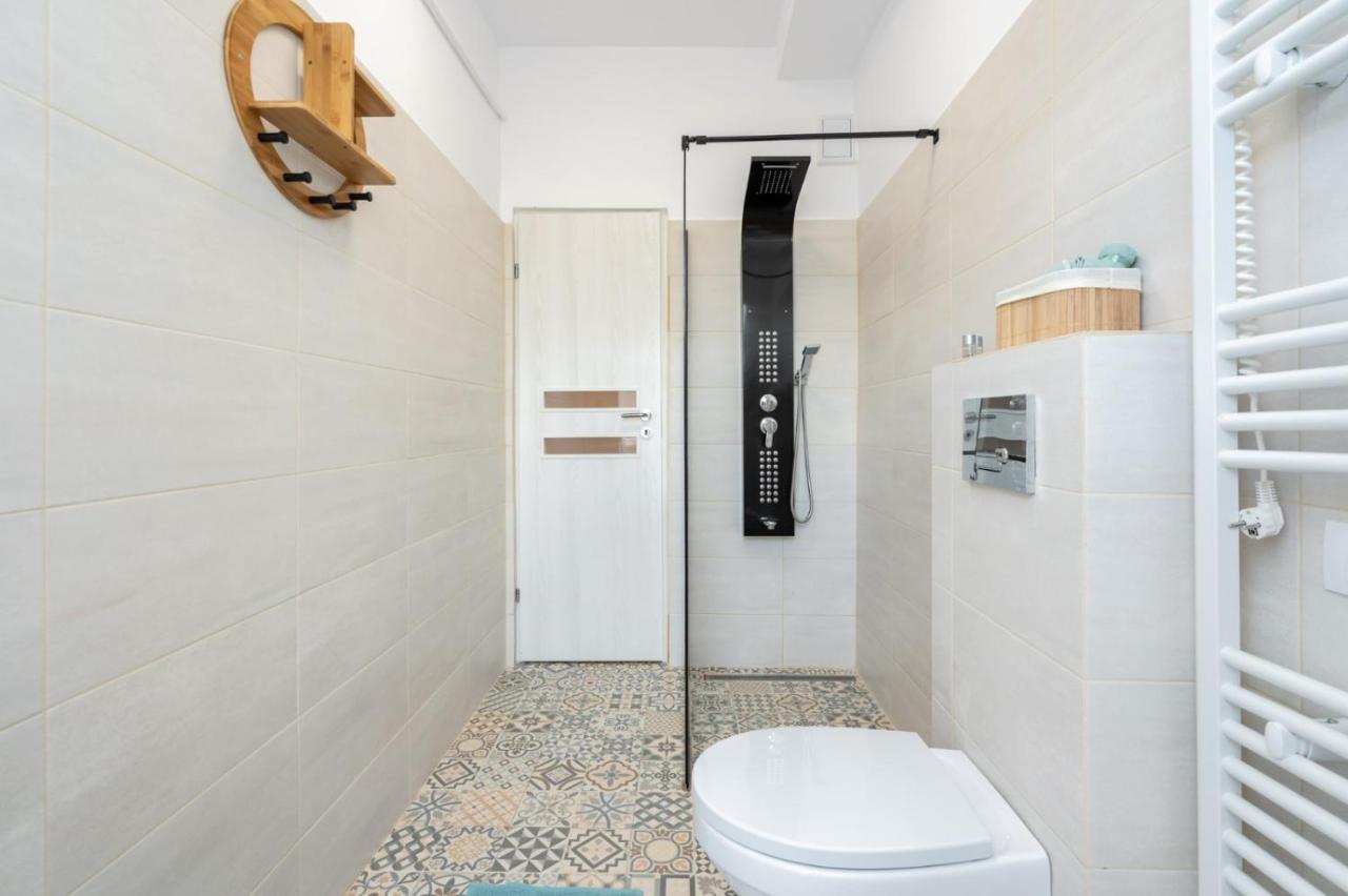 Spacious And Cozy Apartment In Central Bukarest Eksteriør billede